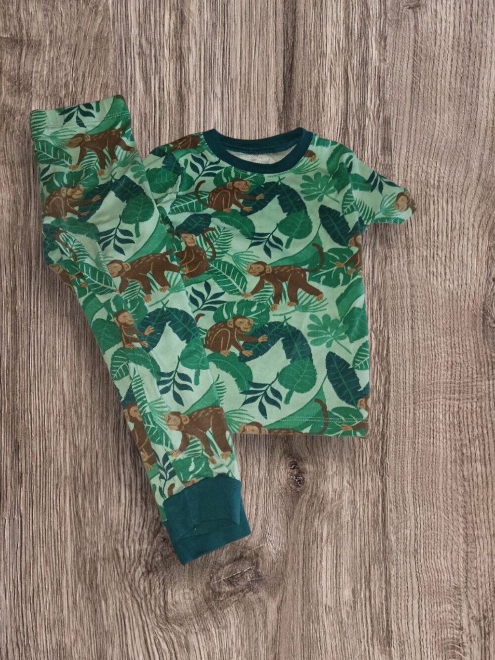: Little Planet by Carter's 2T Monkey Pajama Set Organic Cotton 2 Piece Sleepwea
